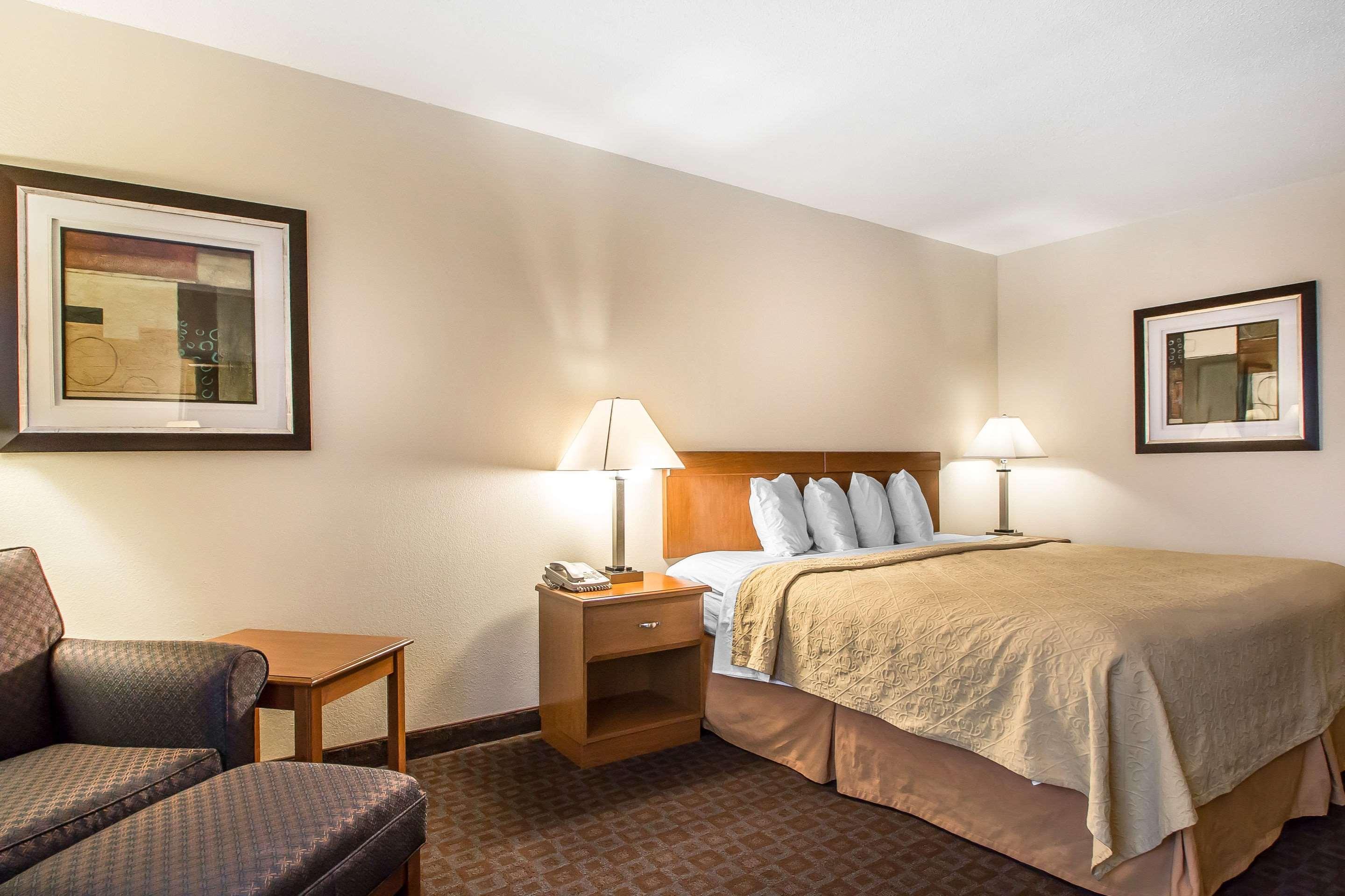 Quality Inn Morris I-80 Экстерьер фото